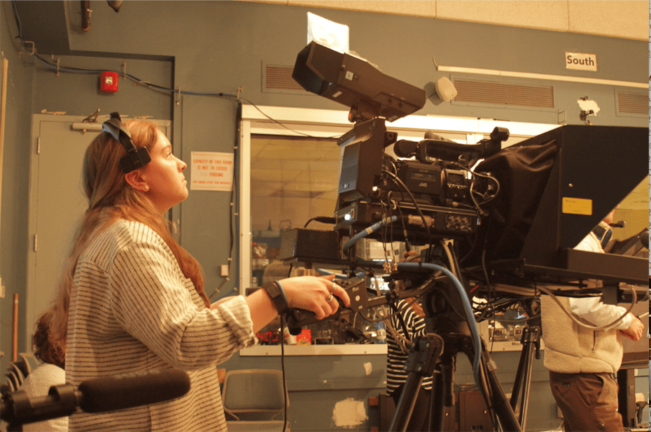 behind the scenes of Emma of Emma Lula Creative attending the University of Rhode Island